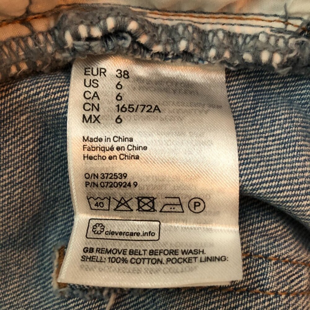 H&M Divided Belted Denim Skirt Mini - Picture 4 of 8